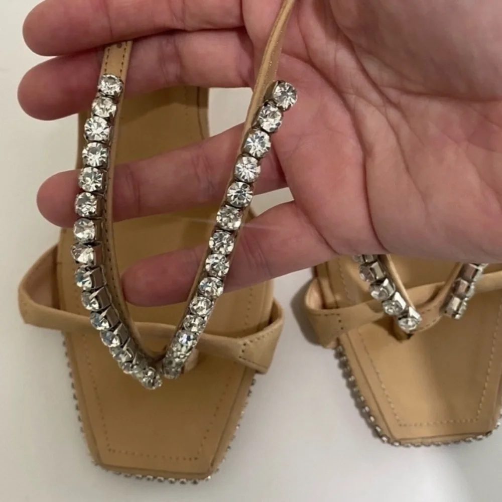 Schutz Vikki Crystal Nude Nubuck Sandal Heels SIZE 7
